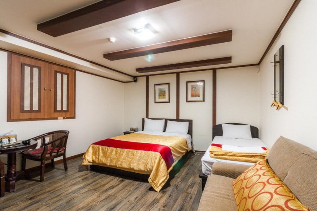 Nine Hotel Incheon Esterno foto